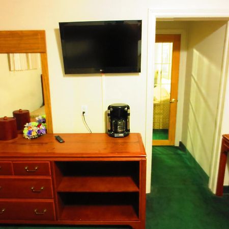 Hanover Canadiana Motel מראה חיצוני תמונה