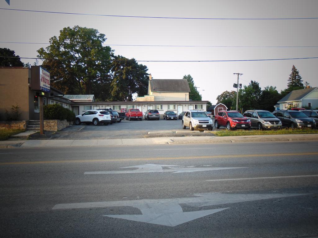 Hanover Canadiana Motel מראה חיצוני תמונה